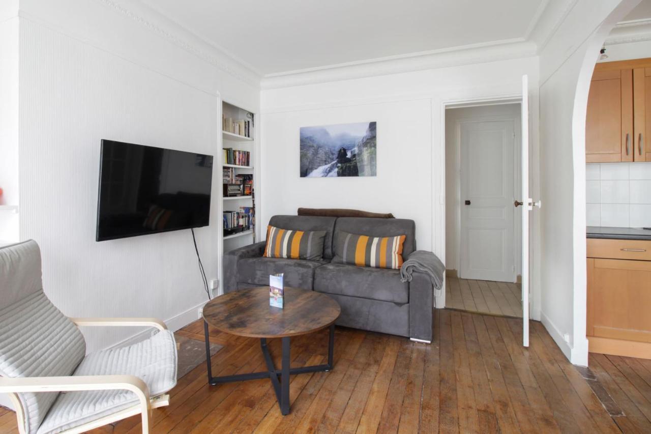 Charming Flat With Balcony In The Centre Of Paris - Welkeys Apartment Bagian luar foto